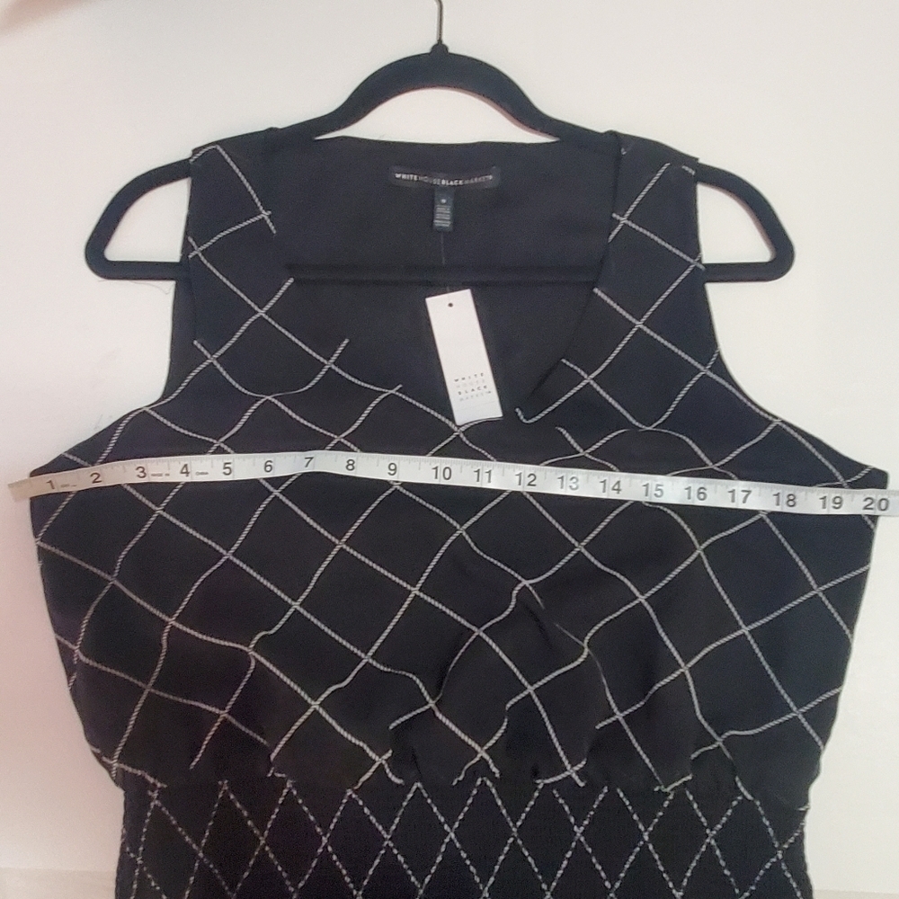 White House Black Market Sleeveless Geometric Smocked Blouse Size 8 NWT - Picture 9 of 11